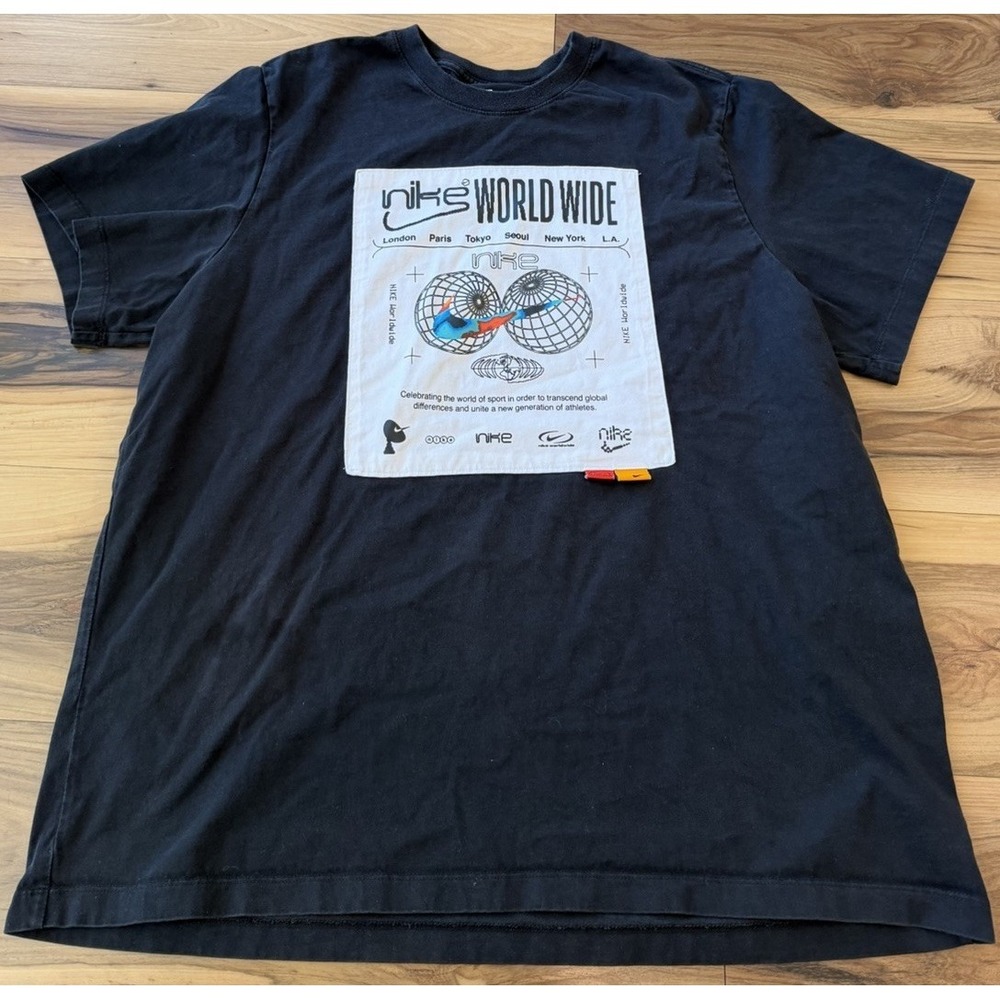 Nike Worldwide Graphic T-Shirt Black Globe Logo Short Sleeve Men's XXL Cotton
